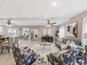 5000  Calmont Avenue , Fort Worth Texas 76107