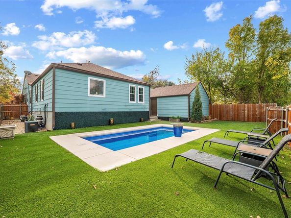 5000  Calmont Avenue , Fort Worth Texas 76107