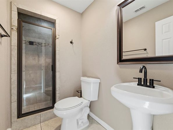 5000  Calmont Avenue , Fort Worth Texas 76107