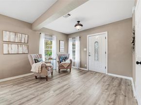 5000  Calmont Avenue , Fort Worth Texas 76107