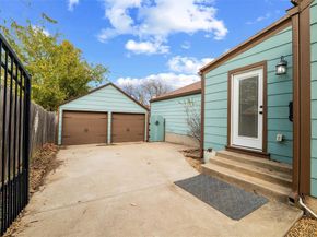5000  Calmont Avenue , Fort Worth Texas 76107