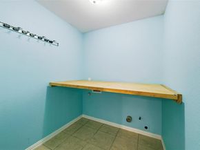 5000  Calmont Avenue , Fort Worth Texas 76107