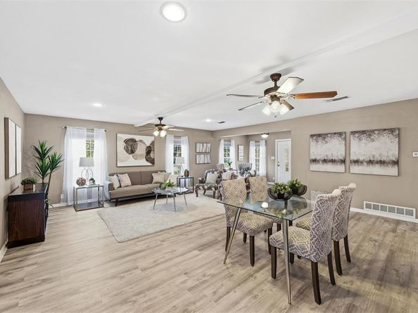 5000  Calmont Avenue , Fort Worth Texas 76107