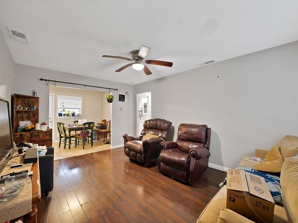 723  Ryan Road , Dallas Texas 75224