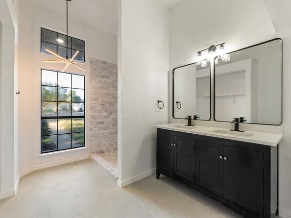 413  Horse Shoe Bend , Mesquite Texas 75149