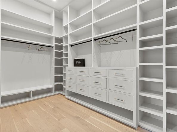 11232  Hillcrest Road , Dallas Texas 75230