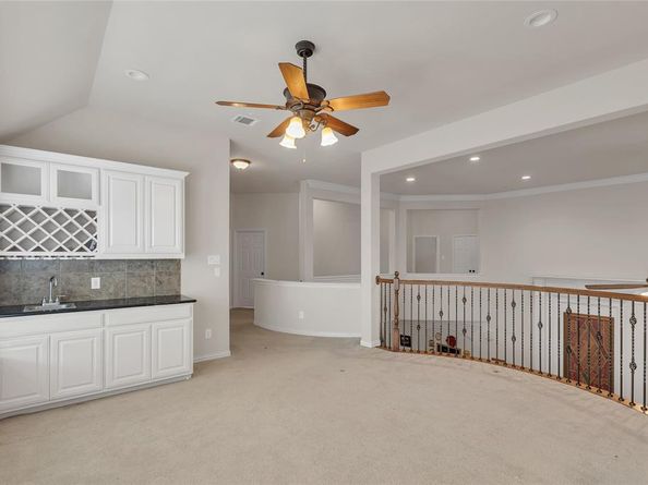 1217  Wynne Drive , Garland Texas 75044