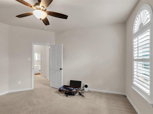 1217  Wynne Drive , Garland Texas 75044