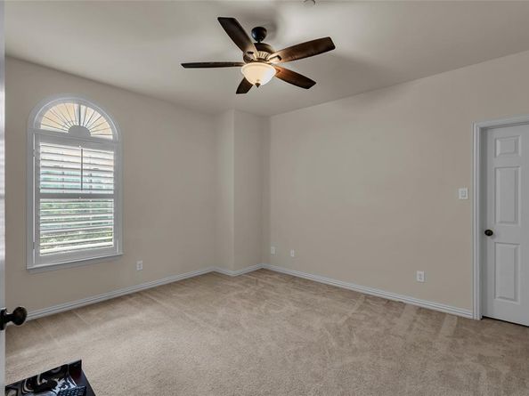 1217  Wynne Drive , Garland Texas 75044