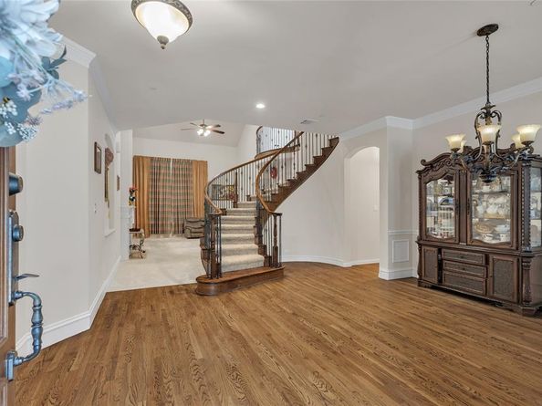 1217  Wynne Drive , Garland Texas 75044