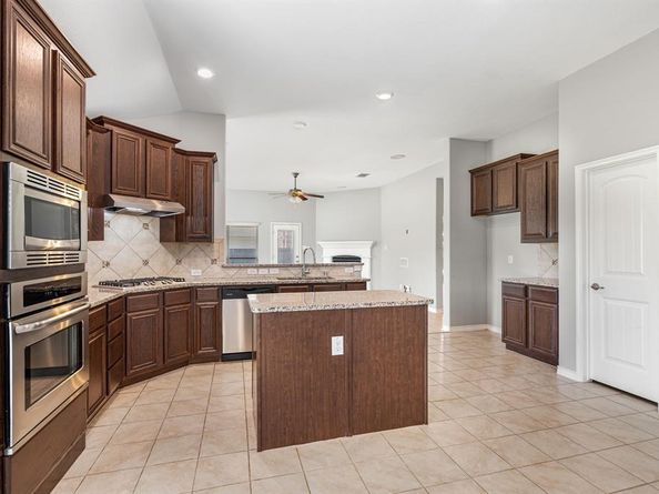 4905  Westlake Drive , Garland Texas 75043