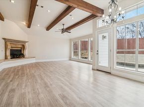 9333  Vista Circle , Irving Texas 75063