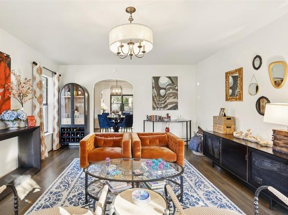 620 N Oak Cliff Boulevard , Dallas Texas 75208