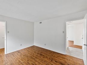 5335  Bent Tree Forest Drive  288, Dallas Texas 75248