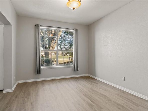 1208  Weaver Street , Cedar Hill Texas 75104