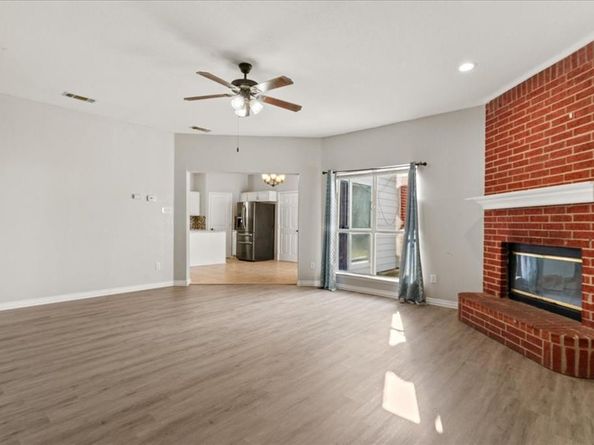 1208  Weaver Street , Cedar Hill Texas 75104