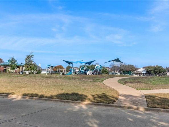 1208  Weaver Street , Cedar Hill Texas 75104