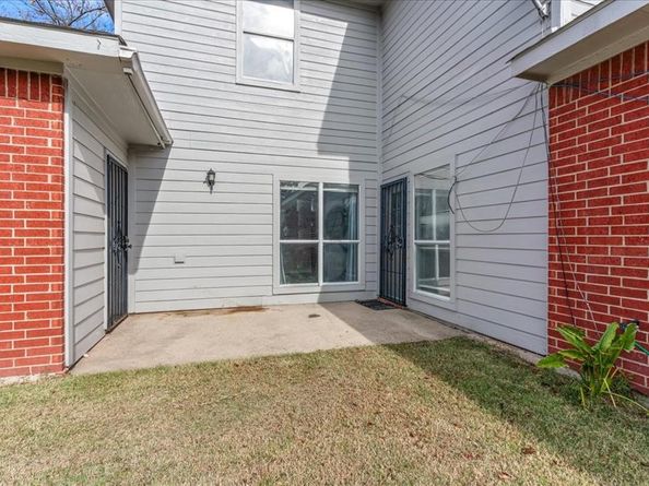 1208  Weaver Street , Cedar Hill Texas 75104