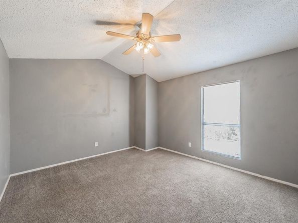 2215  Aspen Drive , Dallas Texas 75227