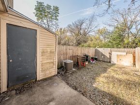 2215  Aspen Drive , Dallas Texas 75227