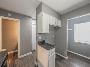 2215  Aspen Drive , Dallas Texas 75227