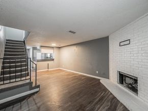 2215  Aspen Drive , Dallas Texas 75227