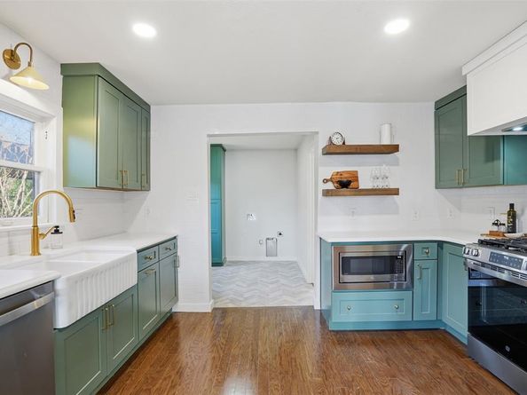 3958  Lisbon Street , Fort Worth Texas 76107