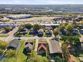 3958  Lisbon Street , Fort Worth Texas 76107