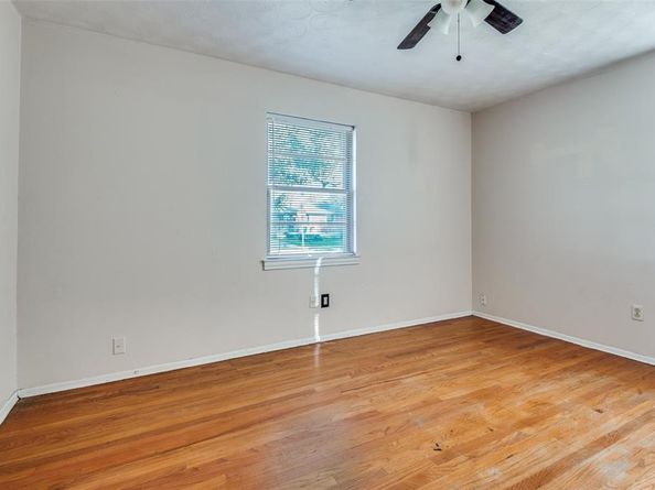 2217  Garden Oaks Drive , Irving Texas 75061