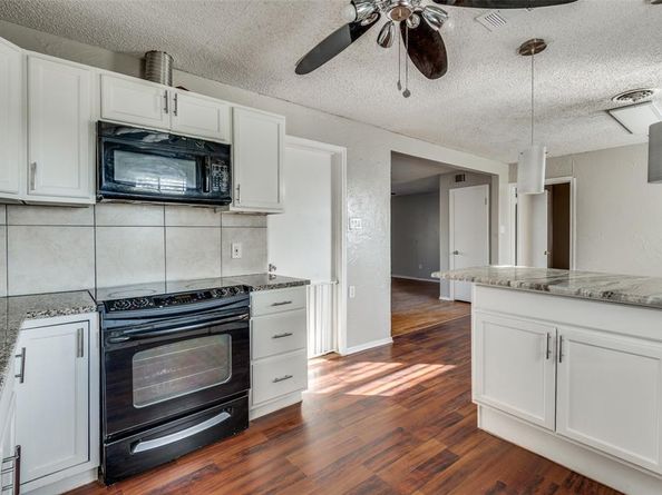 2217  Garden Oaks Drive , Irving Texas 75061