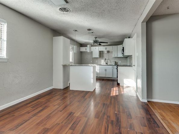 2217  Garden Oaks Drive , Irving Texas 75061