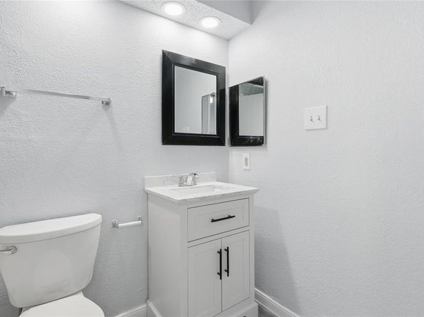 4115  Esters Road  707, Irving Texas 75038