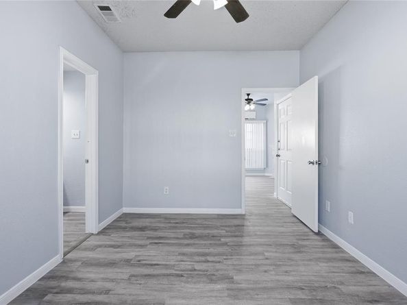 4115  Esters Road  707, Irving Texas 75038