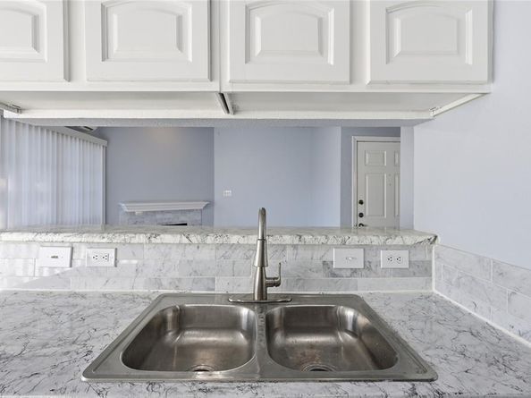 4115  Esters Road  707, Irving Texas 75038