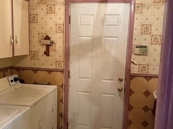 2214 N Trinidad Drive , Dallas Texas 75232