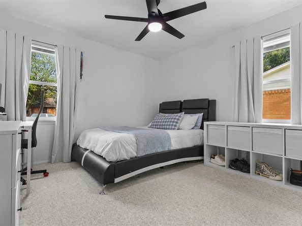 206 W Vista Drive , Garland Texas 75041