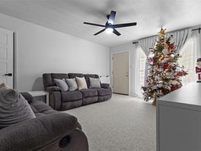 206 W Vista Drive , Garland Texas 75041