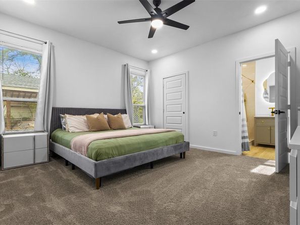 206 W Vista Drive , Garland Texas 75041