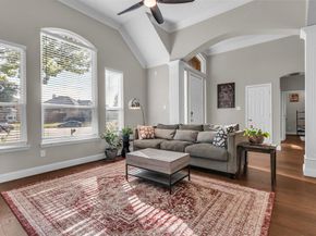 10319  Donley Drive , Irving Texas 75063