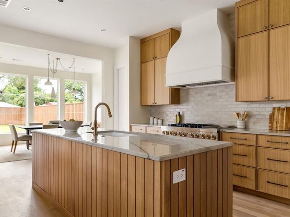 6549  Trammel Drive , Dallas Texas 75214