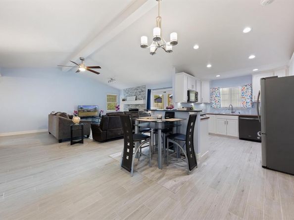 2104  Statler Drive , Carrollton Texas 75007