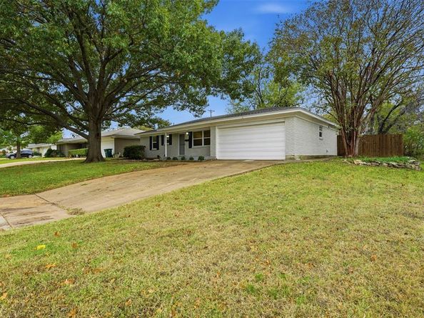 4317  Wedgmont Circle S, Fort Worth Texas 76133