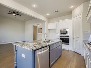 932  Hunters Creek Drive , Rockwall Texas 75087