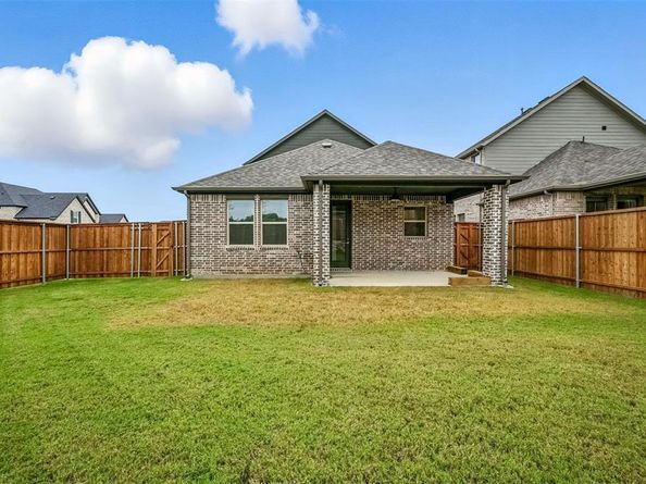 447  Holly Road , Little Elm Texas 75068