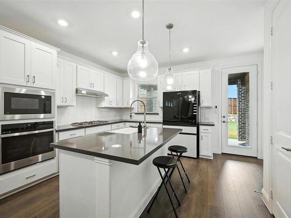 447  Holly Road , Little Elm Texas 75068