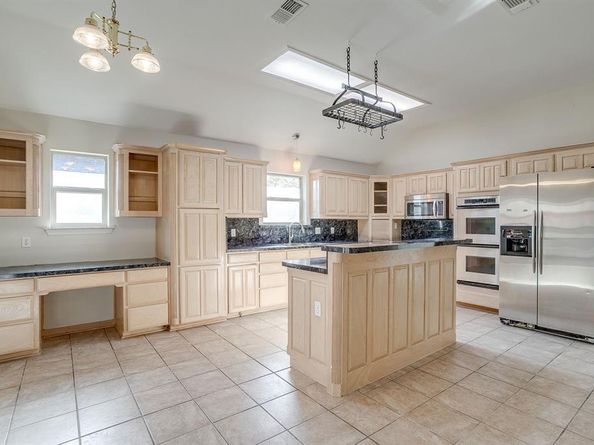 8612  Woodslane Drive , Fort Worth Texas 76179