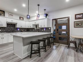 1529  Seegar Street , Dallas Texas 75215