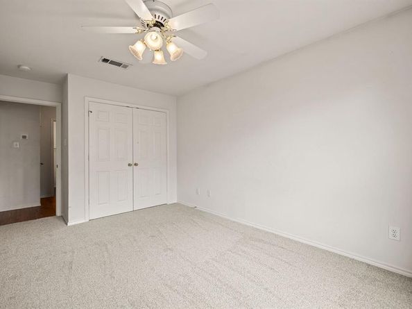 1120  Forest Creek Street , Benbrook Texas 76126