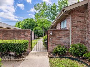 1120  Forest Creek Street , Benbrook Texas 76126