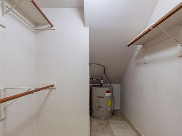 1120  Forest Creek Street , Benbrook Texas 76126